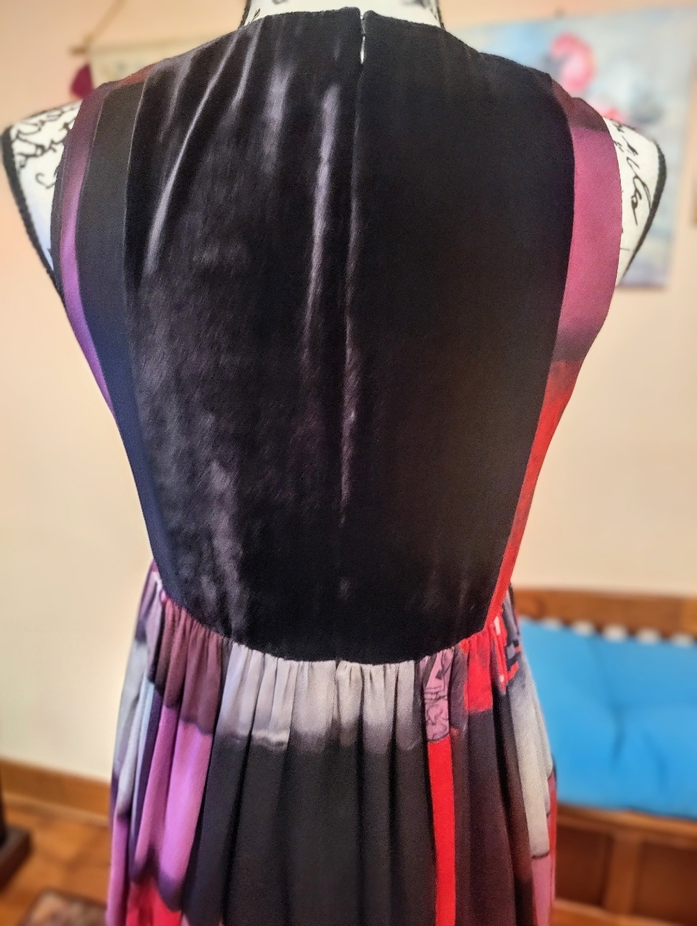 Etro 100% Silk Velvet Detail V-Neck Sleeveless Patchwork Midi Dress, EUC, Large - Picture 7 of 16